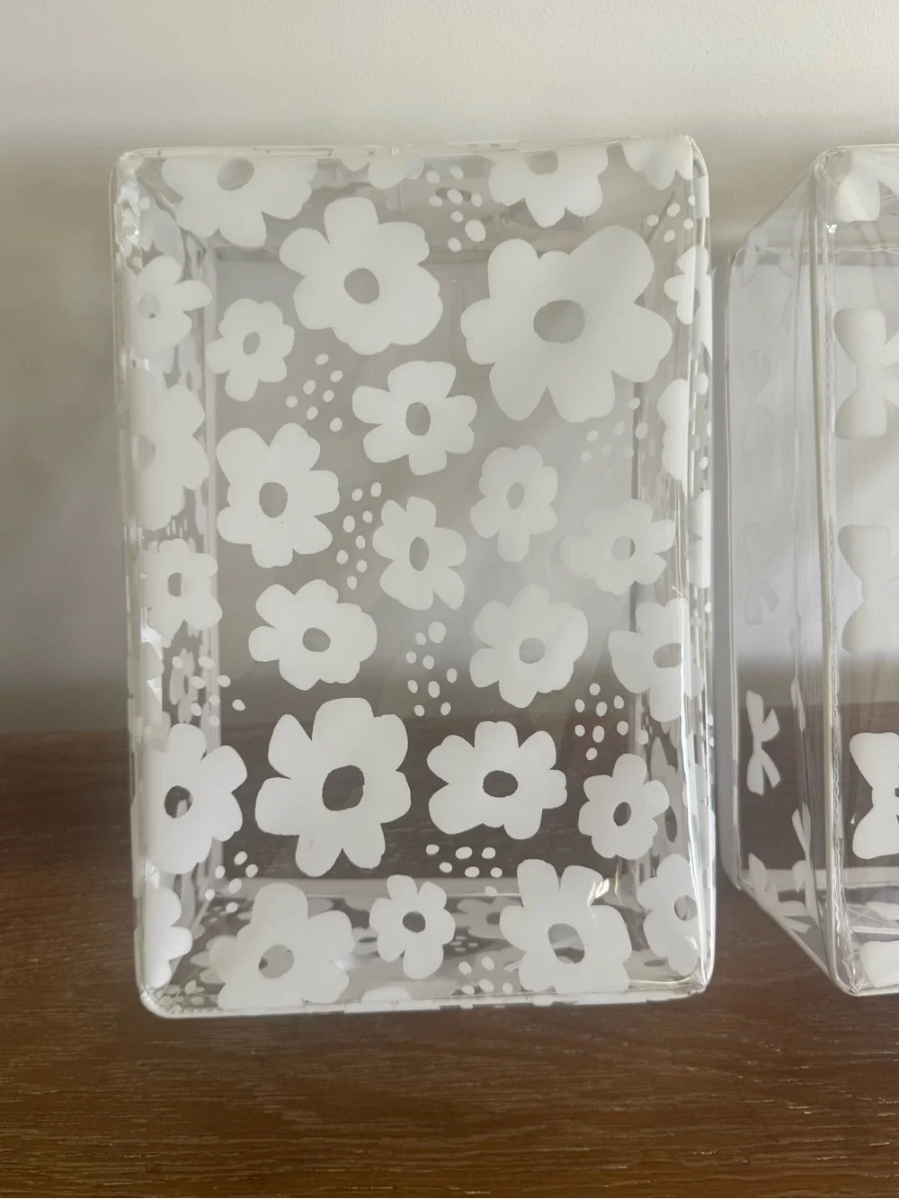 TAYLOR MADISON WH/BOWS & WHITE FLORAL RECTANGLE VINYL BATH STORAGE CONTAINERS